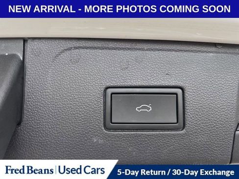 Used 2023 Volkswagen Atlas SE w/ Panoramic Sunroof Package image 10