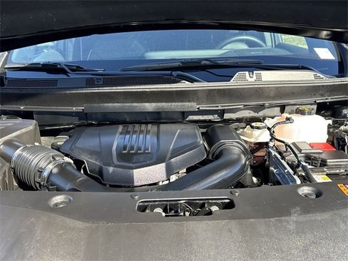 Used 2025 Buick Enclave Sport Touring image 24