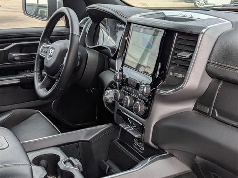 Used 2024 RAM 1500 Laramie image 12