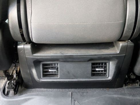 Used 2023 Chevrolet Silverado 2500 LT image 26