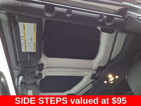 Used 2023 Jeep Wrangler Sahara w/ Cold Weather Group image 10