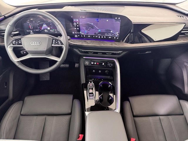 Certified 2025 Audi Q5 Premium w/ Premium Plus AWD/4WD image 15