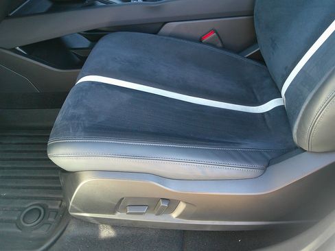 Used 2023 Fisker Ocean One image 12