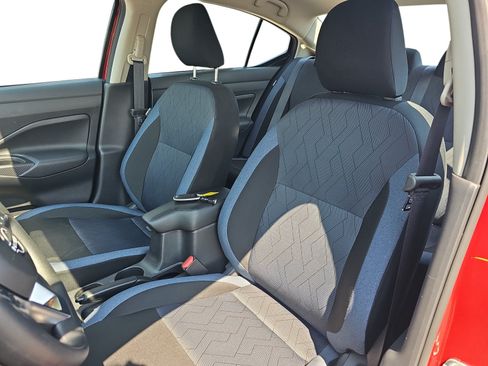 Used 2025 Nissan Versa SV w/ Trunk Package FWD image 12