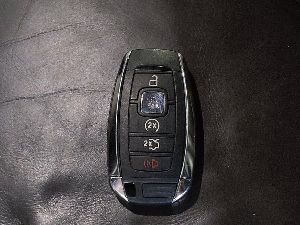 Used 2018 Lincoln MKC Select w/ Select Plus Package AWD/4WD image 32