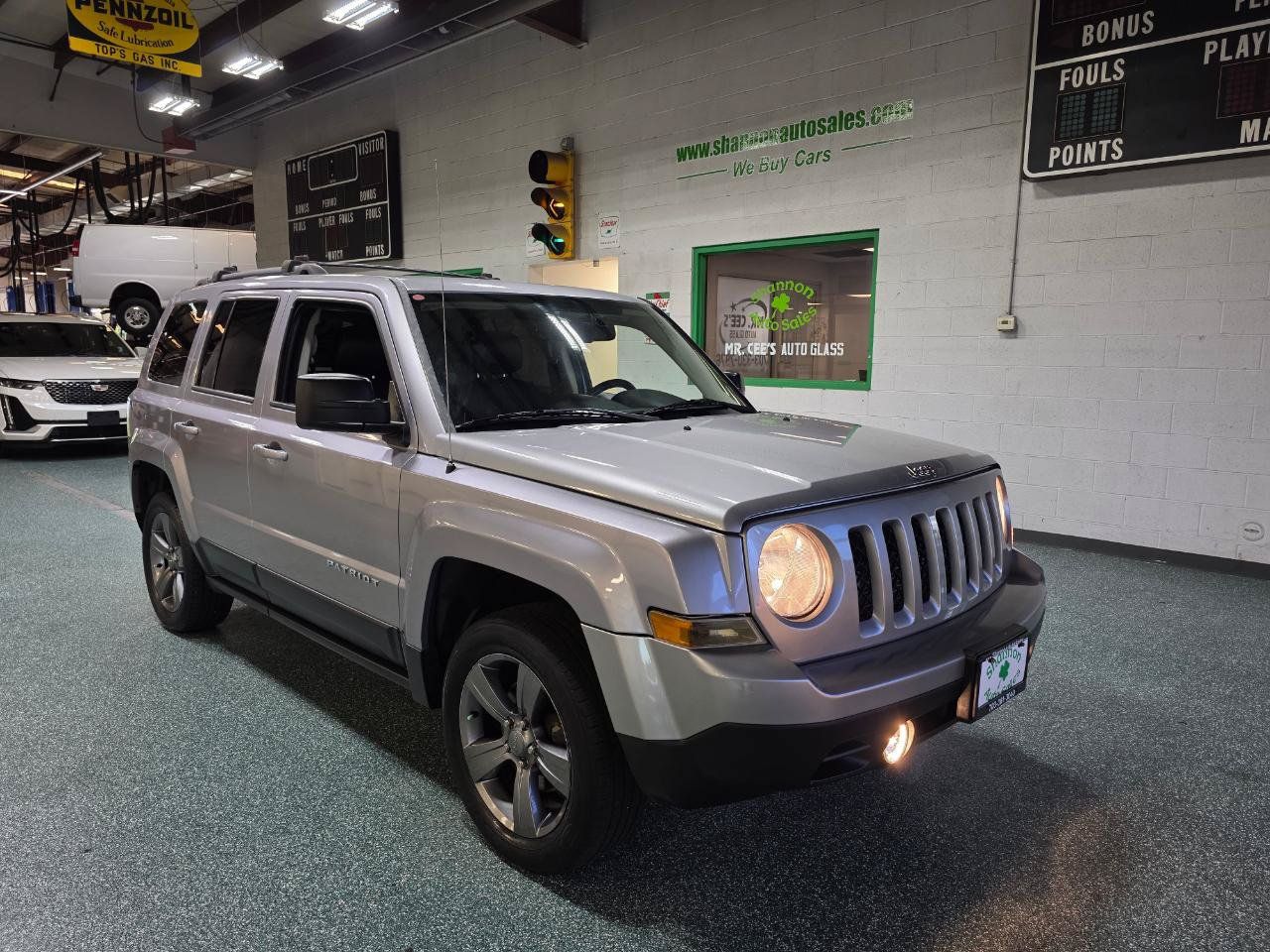 Used 2015 Jeep Patriot High Altitude AWD/4WD image 4