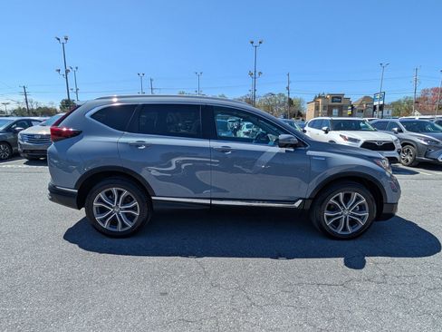 Used 2022 Honda CR-V Touring image 6