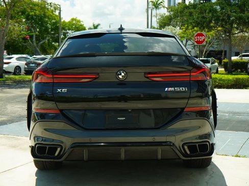 Used 2021 BMW X6 M50i w/ Executive Package AWD/4WD image 11