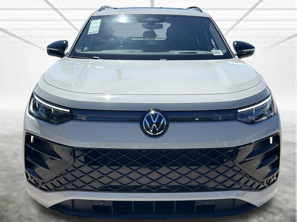 New 2026 Volkswagen Tiguan SE R-Line AWD/4WD image 8