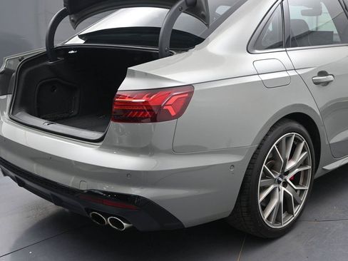 Used 2020 Audi S4 Prestige w/ Prestige Package AWD/4WD image 13