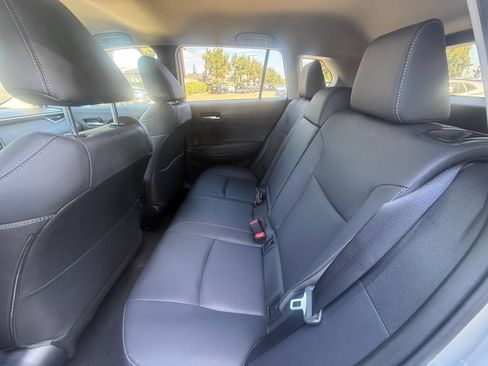 Used 2026 Toyota Corolla Cross XLE FWD image 18