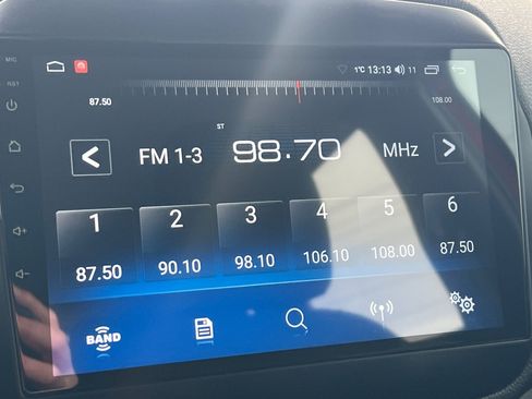 Used 2017 Jeep Renegade Latitude image 15