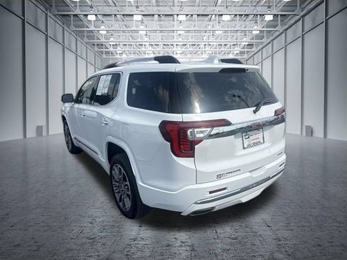 Used 2023 GMC Acadia Denali AWD/4WD image 3