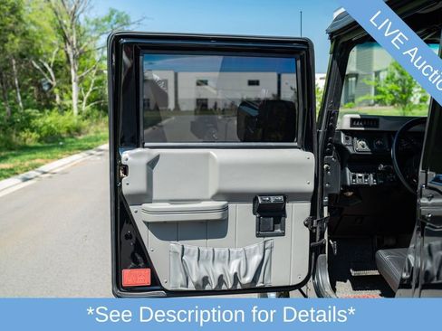 Used 2001 HUMMER H1 4-Door Open Top image 16