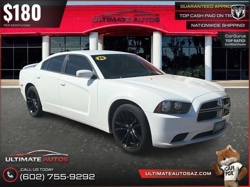 Used 2014 Dodge Charger SE RWD image 1