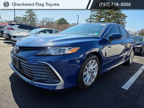Used 2023 Toyota Camry LE w/ Convenience Package image 1