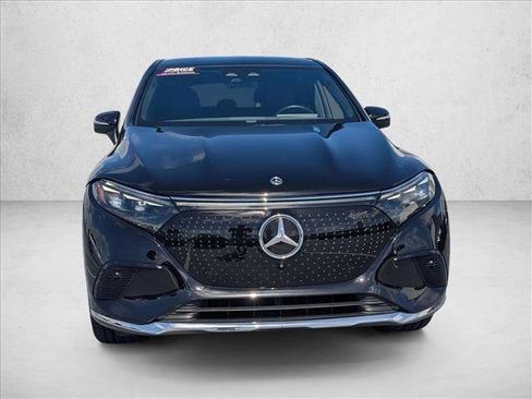 Used 2023 Mercedes-Benz EQS 450+ SUV image 2