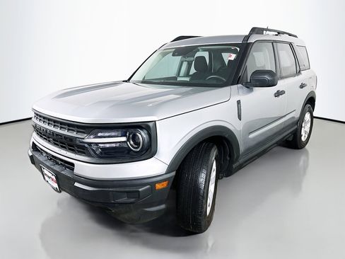 Used 2022 Ford Bronco Sport AWD/4WD image 3