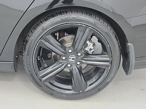 Certified 2023 Honda Accord Sport image 31