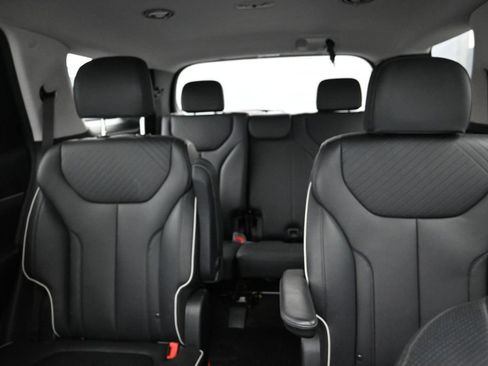 Used 2024 Hyundai Palisade XRT FWD image 16