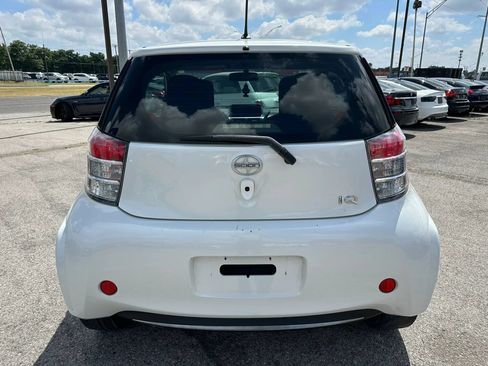 Used 2014 Scion iQ FWD image 28