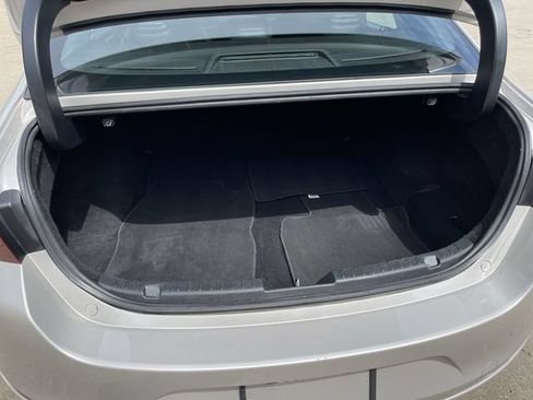 Used 2024 MAZDA MAZDA3 s FWD image 23