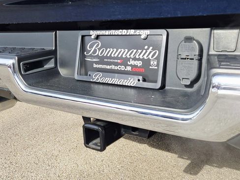 Used 2023 RAM 1500 Laramie image 14