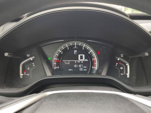 Used 2018 Honda CR-V LX image 6