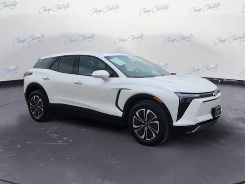 Used 2024 Chevrolet Blazer EV LT image 7