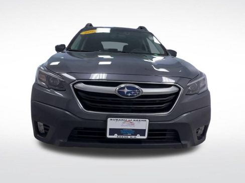 Used 2022 Subaru Outback Premium AWD/4WD image 3