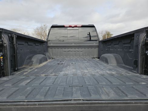 Used 2023 GMC Sierra 2500 Denali w/ Denali Ultimate Package image 24