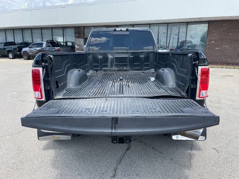 Used 2018 RAM 3500 Laramie image 5