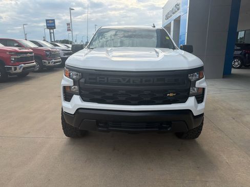 Used 2025 Chevrolet Silverado 1500 W/T w/ WT Value Package AWD/4WD image 9