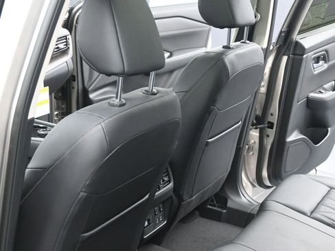 New 2026 Nissan Rogue Platinum w/ Tech Package image 15