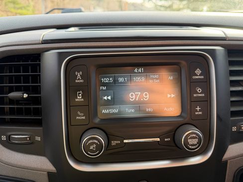 Used 2018 RAM 2500 Tradesman w/ Chrome Appearance Group image 30