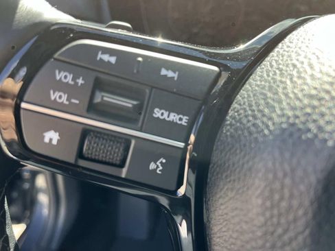 Used 2024 Honda Civic Sport image 29