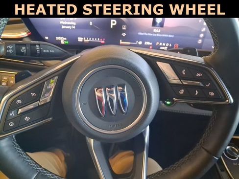 Used 2025 Buick Enclave Preferred image 13