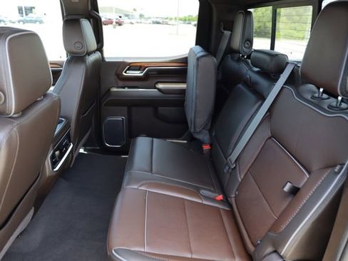 Used 2022 GMC Sierra 1500 Denali w/ Technology Package AWD/4WD image 14