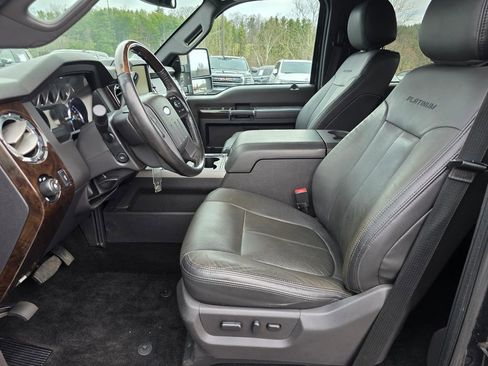 Used 2015 Ford F250 Platinum AWD/4WD image 4