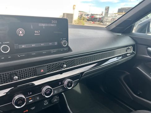 Used 2023 Honda Civic Sport image 37