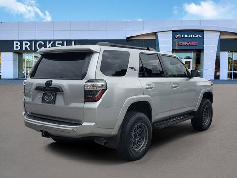 Used 2021 Toyota 4Runner TRD Off-Road Premium image 4