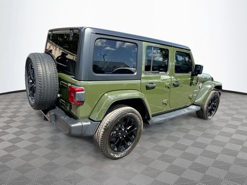 Used 2023 Jeep Wrangler Unlimited Sahara w/ Cold Weather Group AWD/4WD image 6
