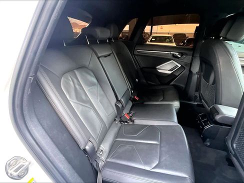 Used 2022 Audi Q3 2.0T Premium Plus image 19