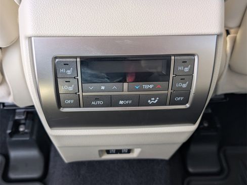 Used 2020 Lexus GX 460 Luxury image 26
