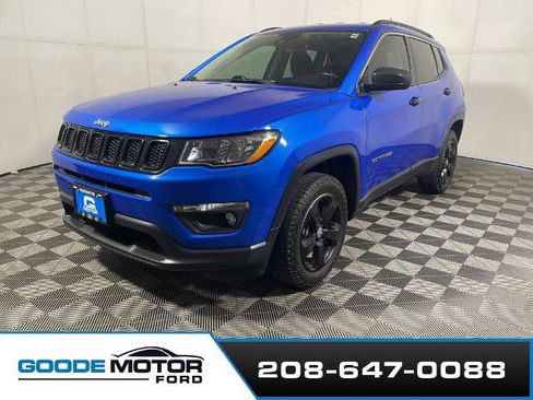 Used 2021 Jeep Compass Latitude w/ Driver Assistance Group AWD/4WD image 4