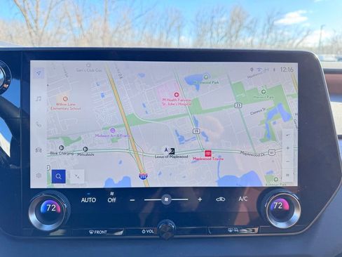 Used 2024 Lexus RX 350 Premium image 14