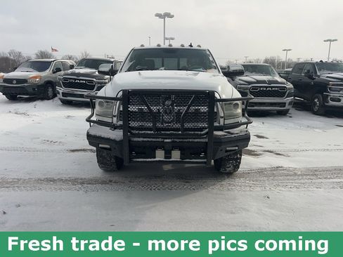Used 2015 RAM 3500 Laramie w/ Snow Chief Group image 2