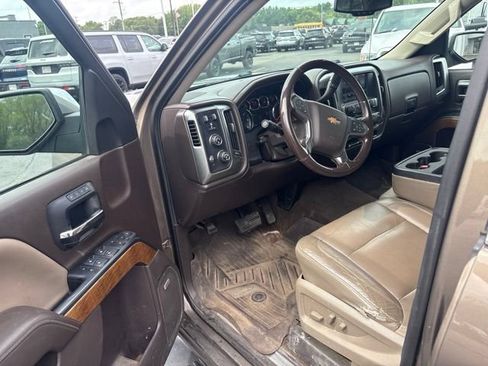 Used 2015 Chevrolet Silverado 1500 LTZ w/ LTZ Plus Package AWD/4WD image 12