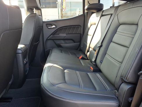 Used 2022 GMC Canyon Denali image 15