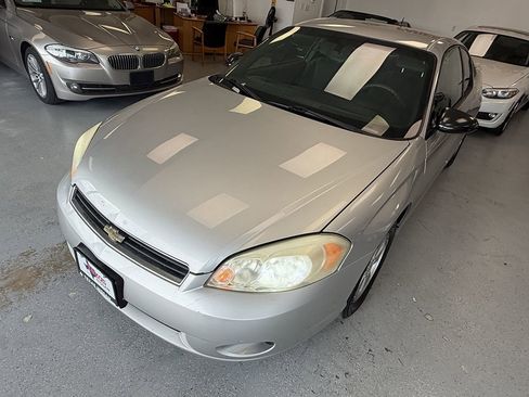 Used 2006 Chevrolet Monte Carlo LS FWD image 8